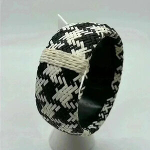 Statement piece. Fun black/white bangle bracelet.